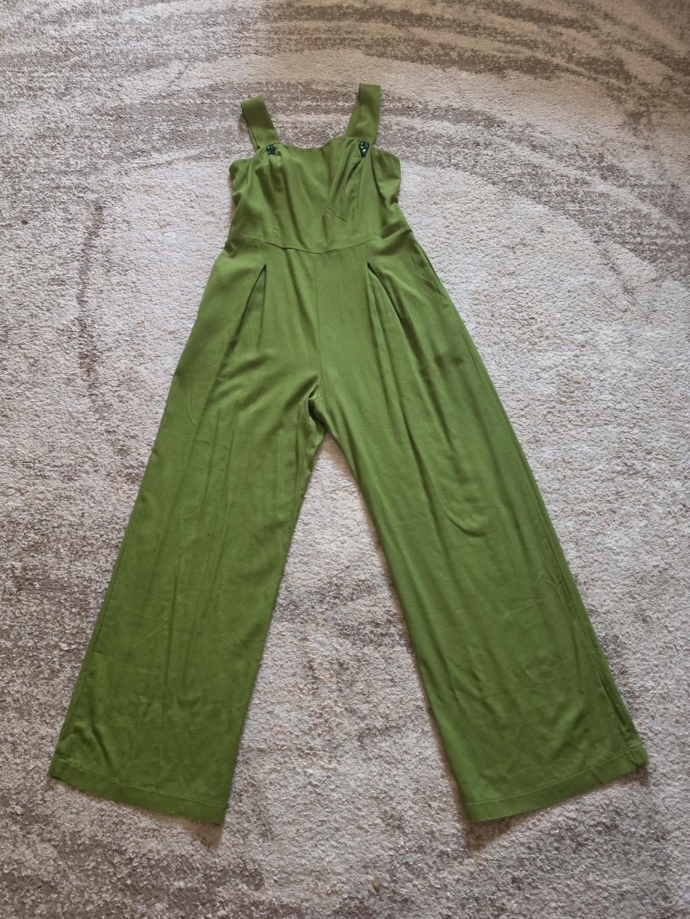 Sleeveless Olive Green Wide-Leg Jumpsuit
